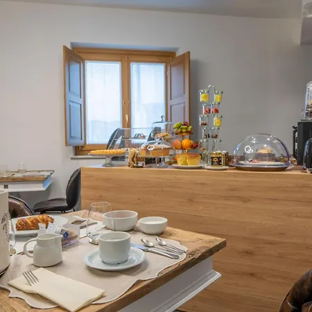Bed & Breakfast Rocca Del Civitillo 3*